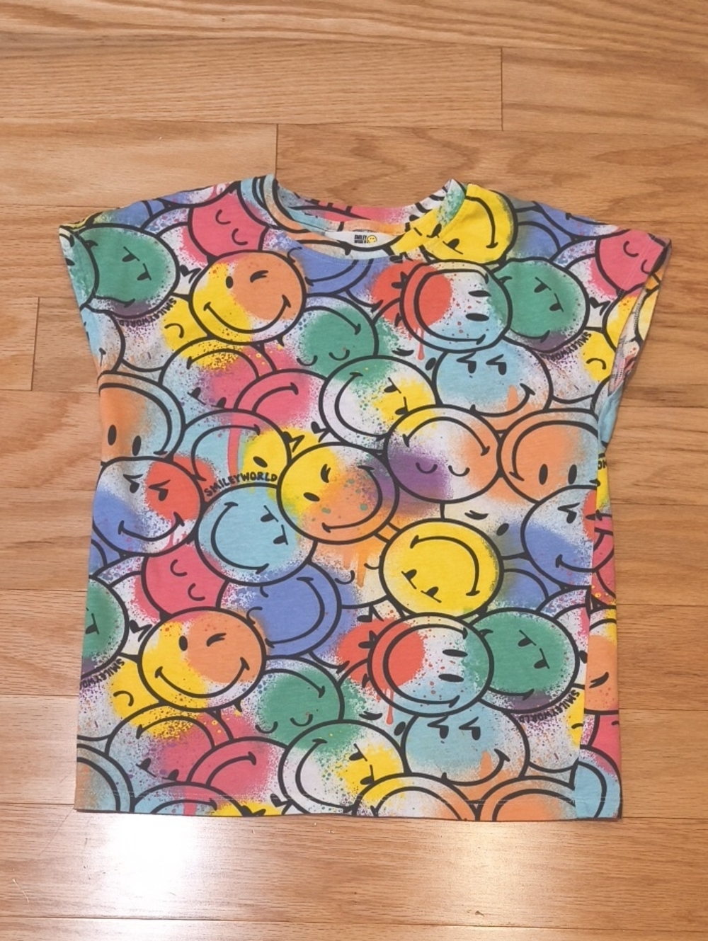 SmileyWorld + H&M Kids Multicolor Short Sleeve Tee Size 6X/7 EUC